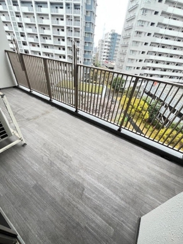 18/19 バルコニー