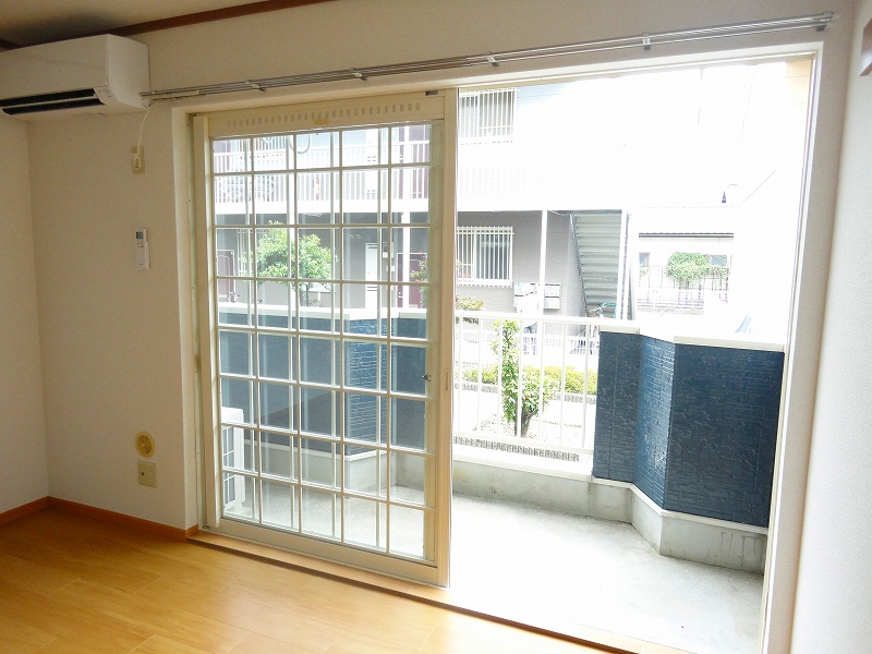 13/20 バルコニー