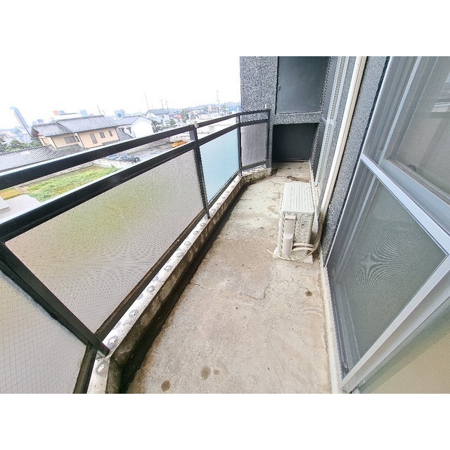 19/30 バルコニー