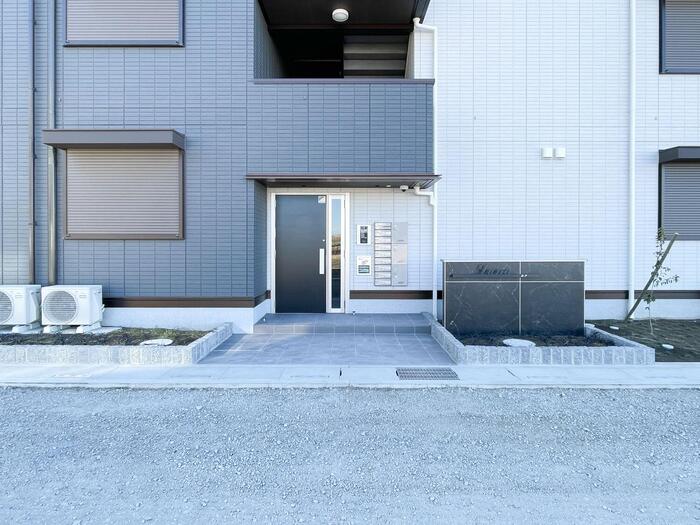 20/20 エントランス