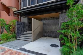 7/10 エントランス