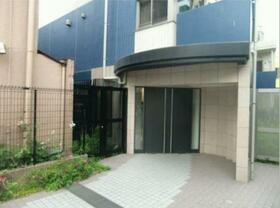 3/3 エントランス