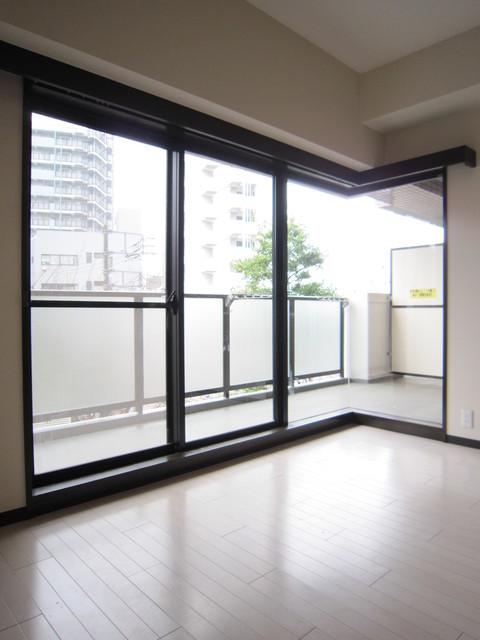 16/20 バルコニー