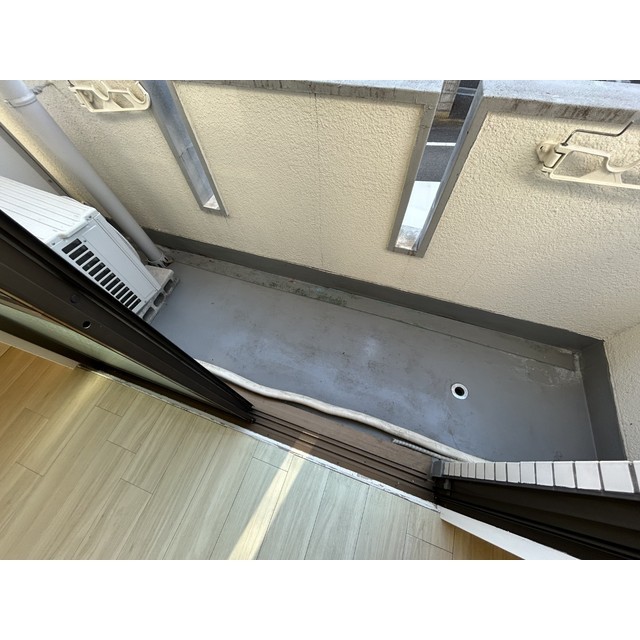 19/24 バルコニー