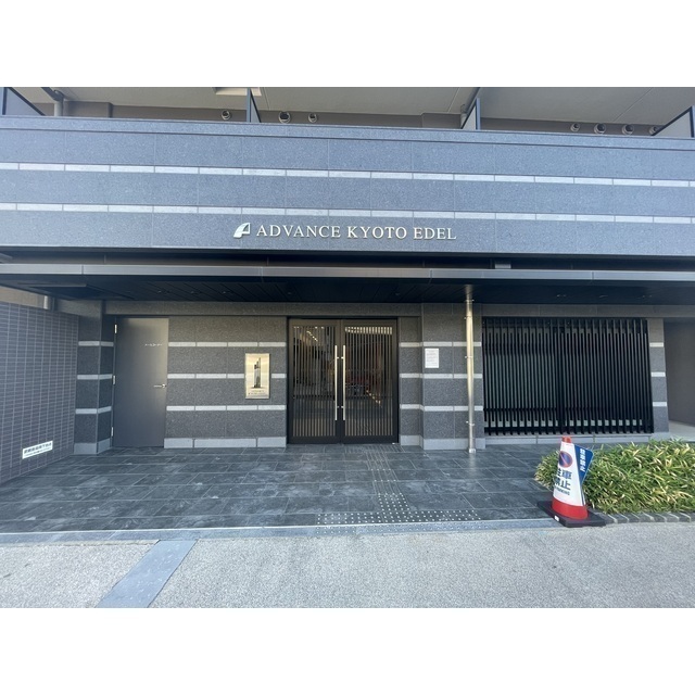 6/6 エントランス