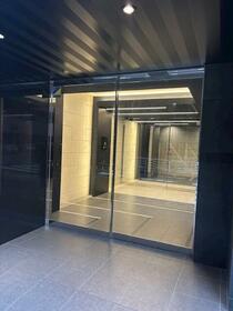 15/16 エントランス