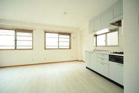 4/15 リビング/ダイニング