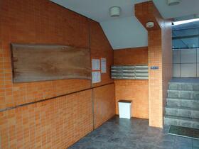 4/4 エントランス