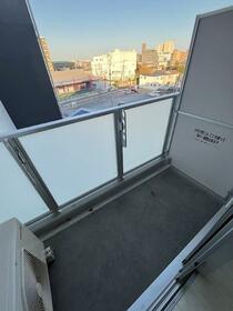 14/16 バルコニー