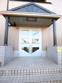 14/14 エントランス