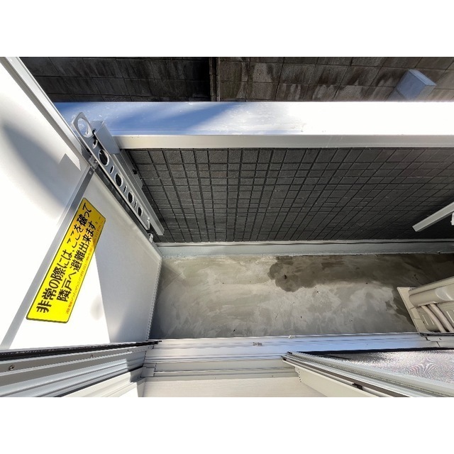 15/22 バルコニー