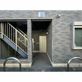 14/14 エントランス