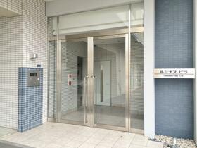 15/16 エントランス