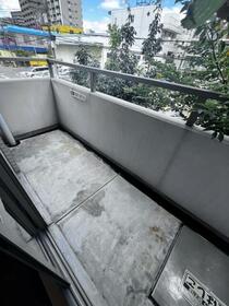 13/14 バルコニー