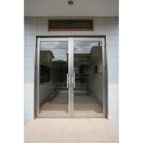 2/2 エントランス