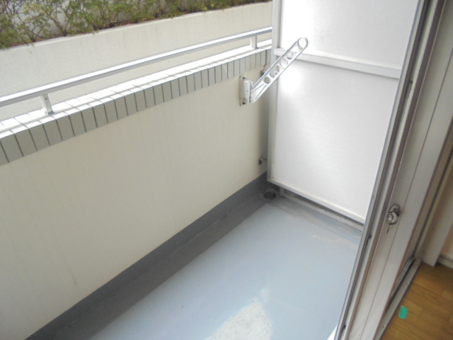 13/23 バルコニー