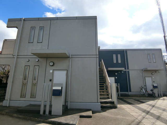 2/5 エントランス