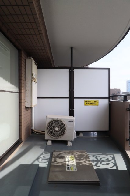 16/23 バルコニー