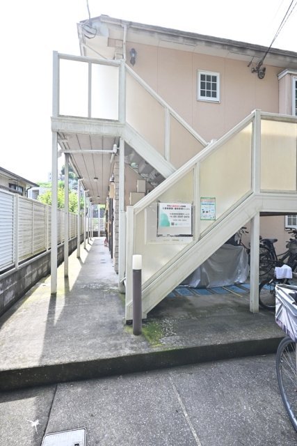 20/22 エントランス