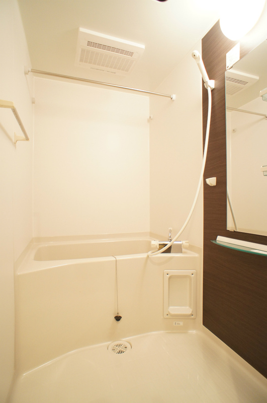 8/16 浴室