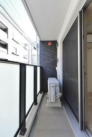 13/16 バルコニー