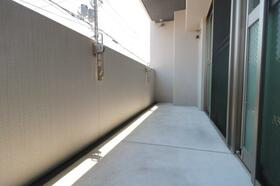 13/16 バルコニー