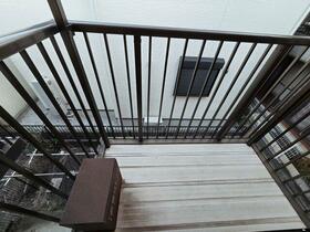 16/17 バルコニー