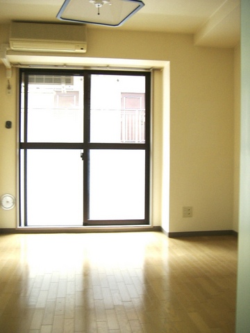 4/15 リビング/ダイニング