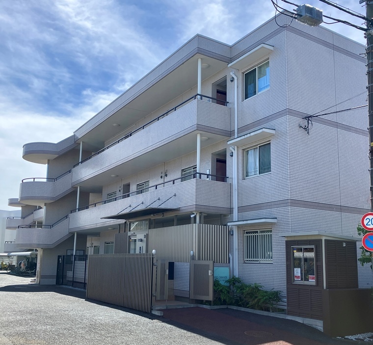 1/16 外観