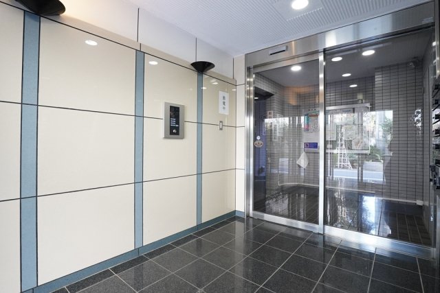 19/20 エントランス