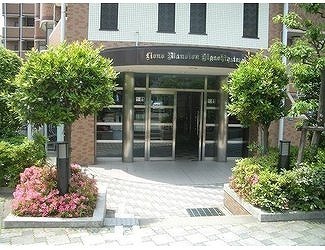 14/14 エントランス