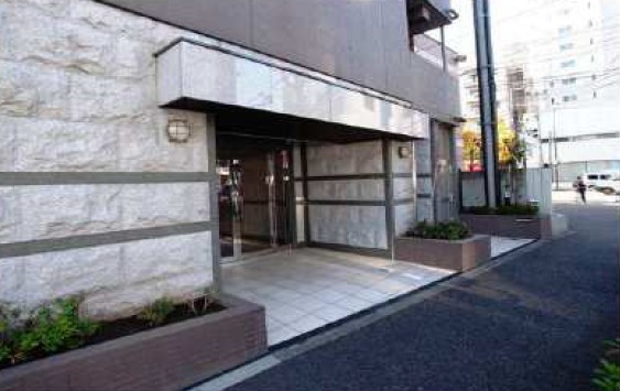 8/8 エントランス