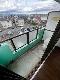 13/13 バルコニー