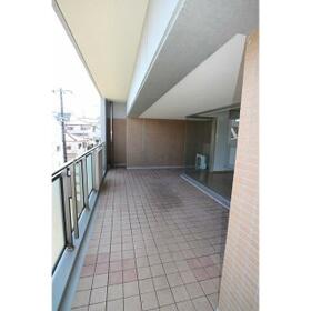 14/16 バルコニー