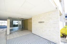 4/5 エントランス