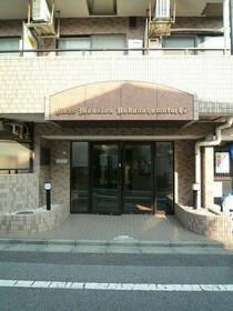 15/16 エントランス