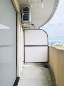 13/16 バルコニー