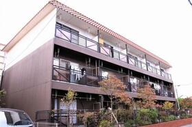 16/16 エントランス