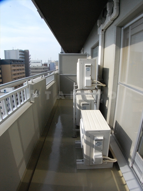 14/27 バルコニー