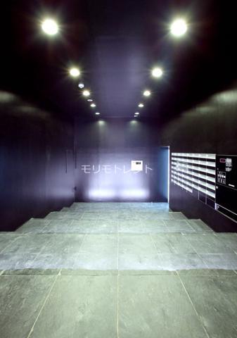 15/25 エントランス