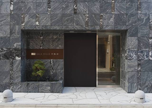 3/7 エントランス