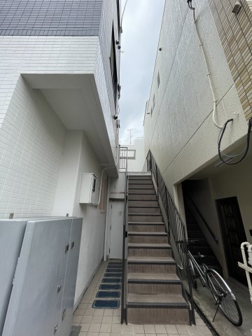 3/8 エントランス