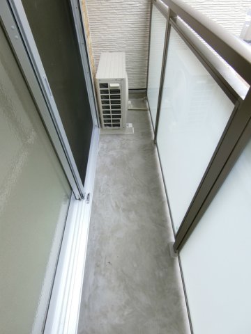 14/23 バルコニー