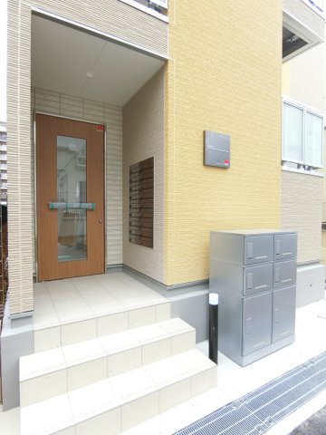 25/25 エントランス