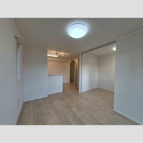 9/11 リビング/ダイニング