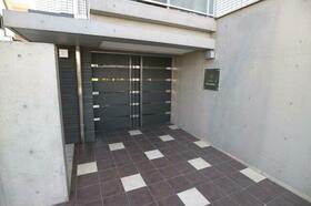 15/16 エントランス