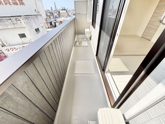 15/20 バルコニー