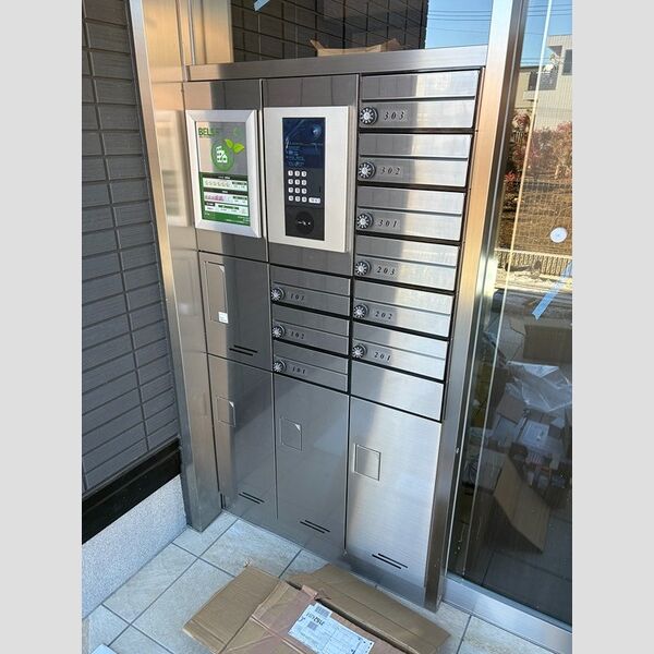 15/26 エントランス