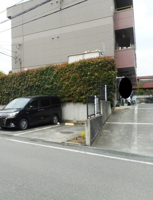 14/20 駐車場