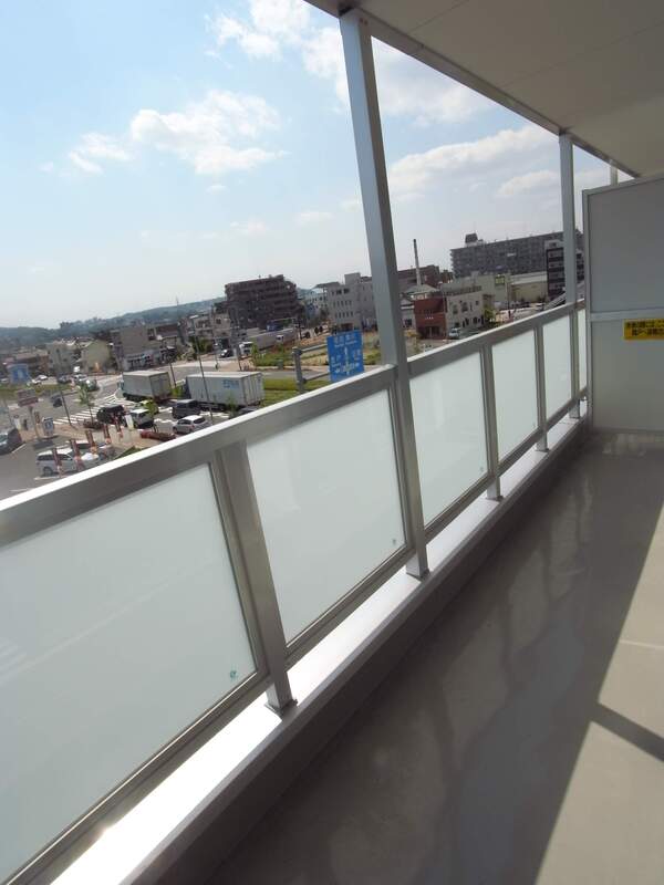 13/17 バルコニー